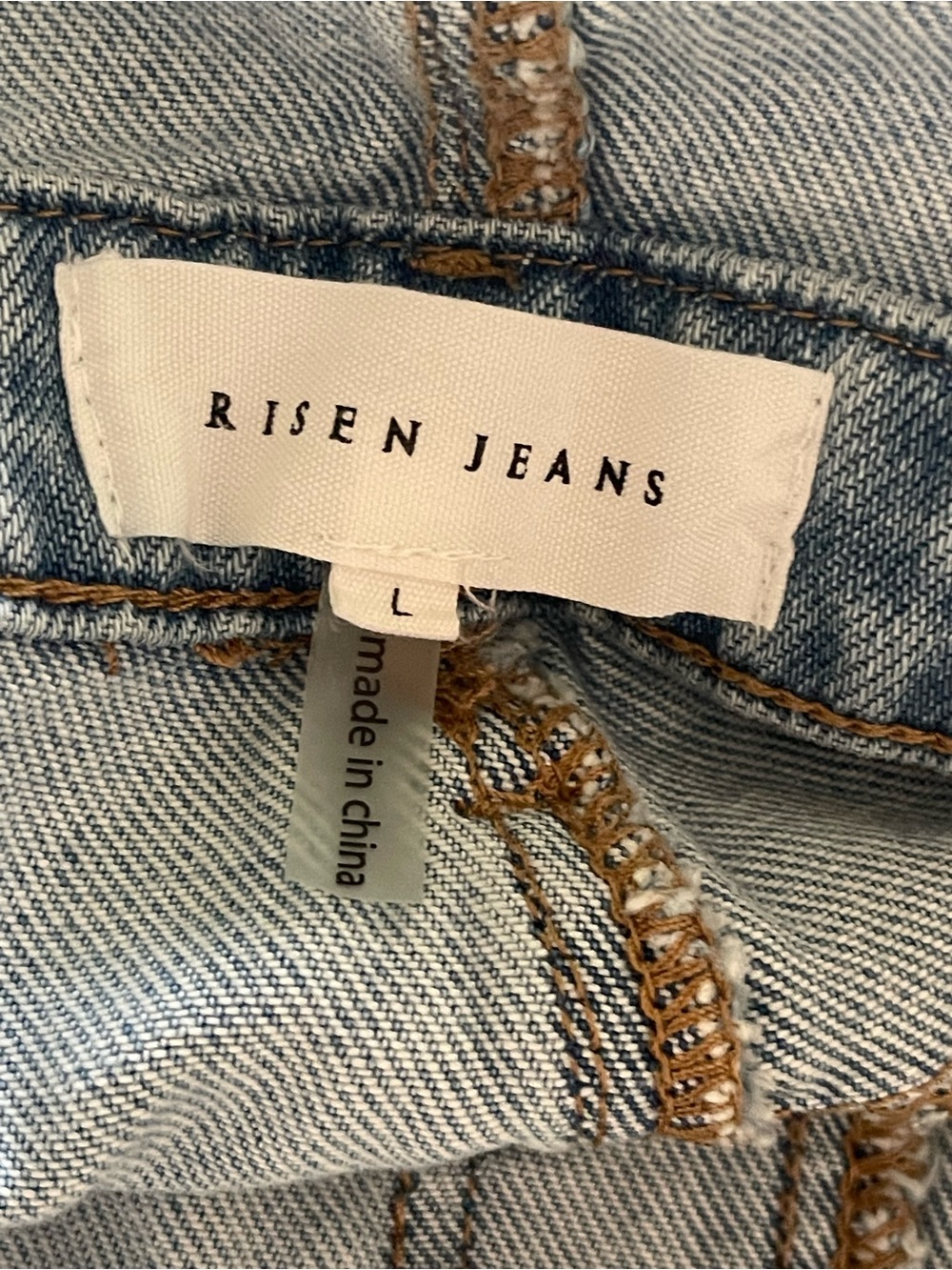 Risen Distressed Denim Overall Shorts Adj Strap Bib Front  Light Wash Size Large - Picture 12 of 16